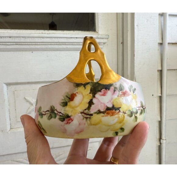 Antique 30's Austria Hand-Painted Floral Porcelain Basket With Gold Handle - Picture 14 of 14